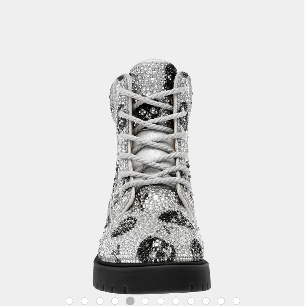 Betsey Johnson Sparkling Silver and Black Ankle Boots Halloween - Picture 5 of 8